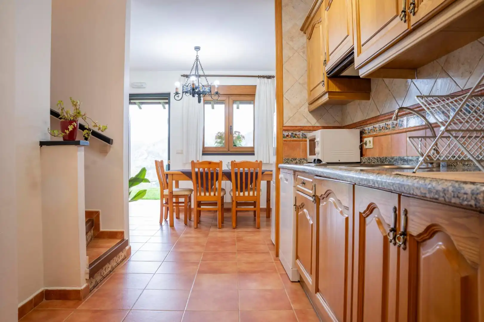 Buildings for sale in Lugar Parres, Parres