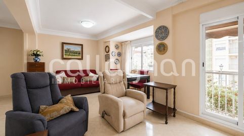 Foto 3 de Piso en venta en Plaza Virgen de Vallivana, El Cabanyal - El Canyamelar, Valencia Capital