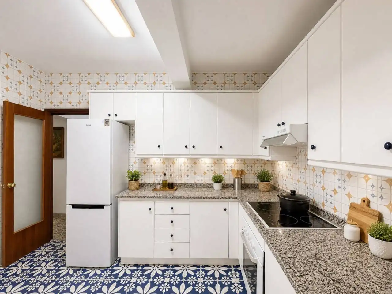 Piso con terraza en venta en Calle Villarreal, imagen 7