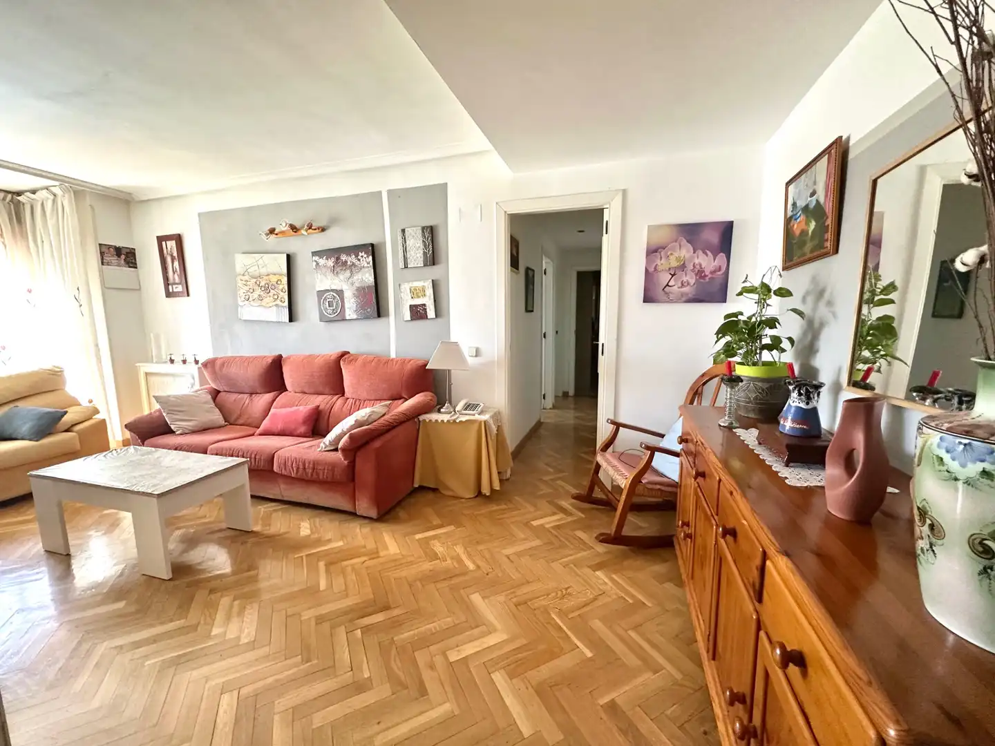 Living room of Flat for sale in  Madrid Capital  with Air Conditioner, Heating and Storage room