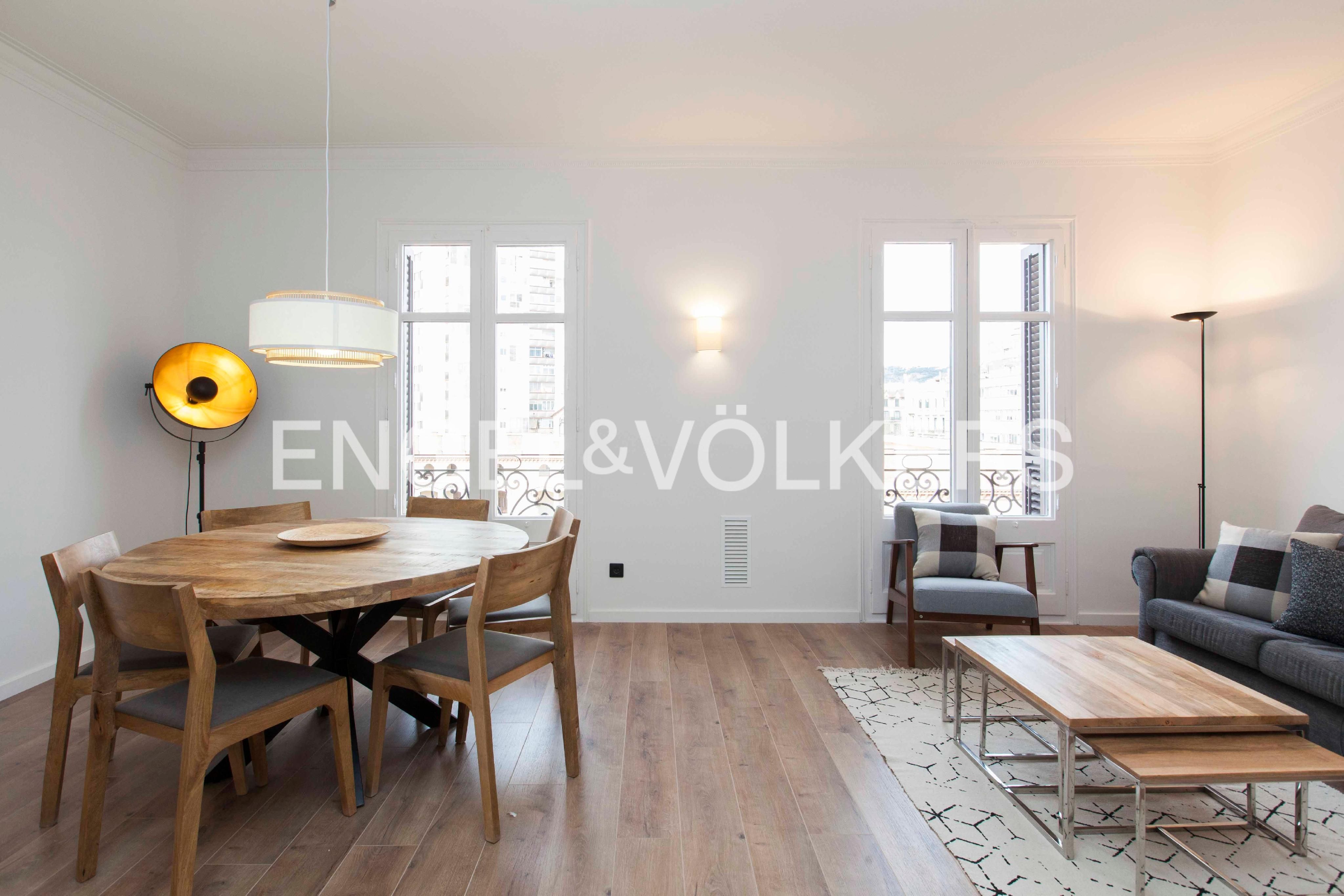 Vista exterior de Piso en venta en  Barcelona Capital con Aire acondicionado, Calefacción y Parquet