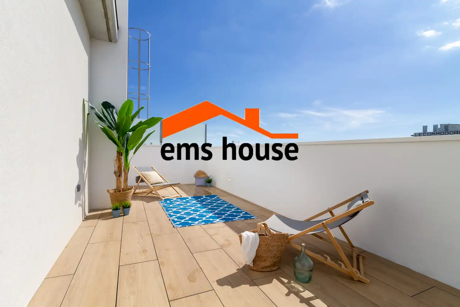 Ático de obra nueva con terraza en venta en Passeig de Josep Mundet 9, imagen 28