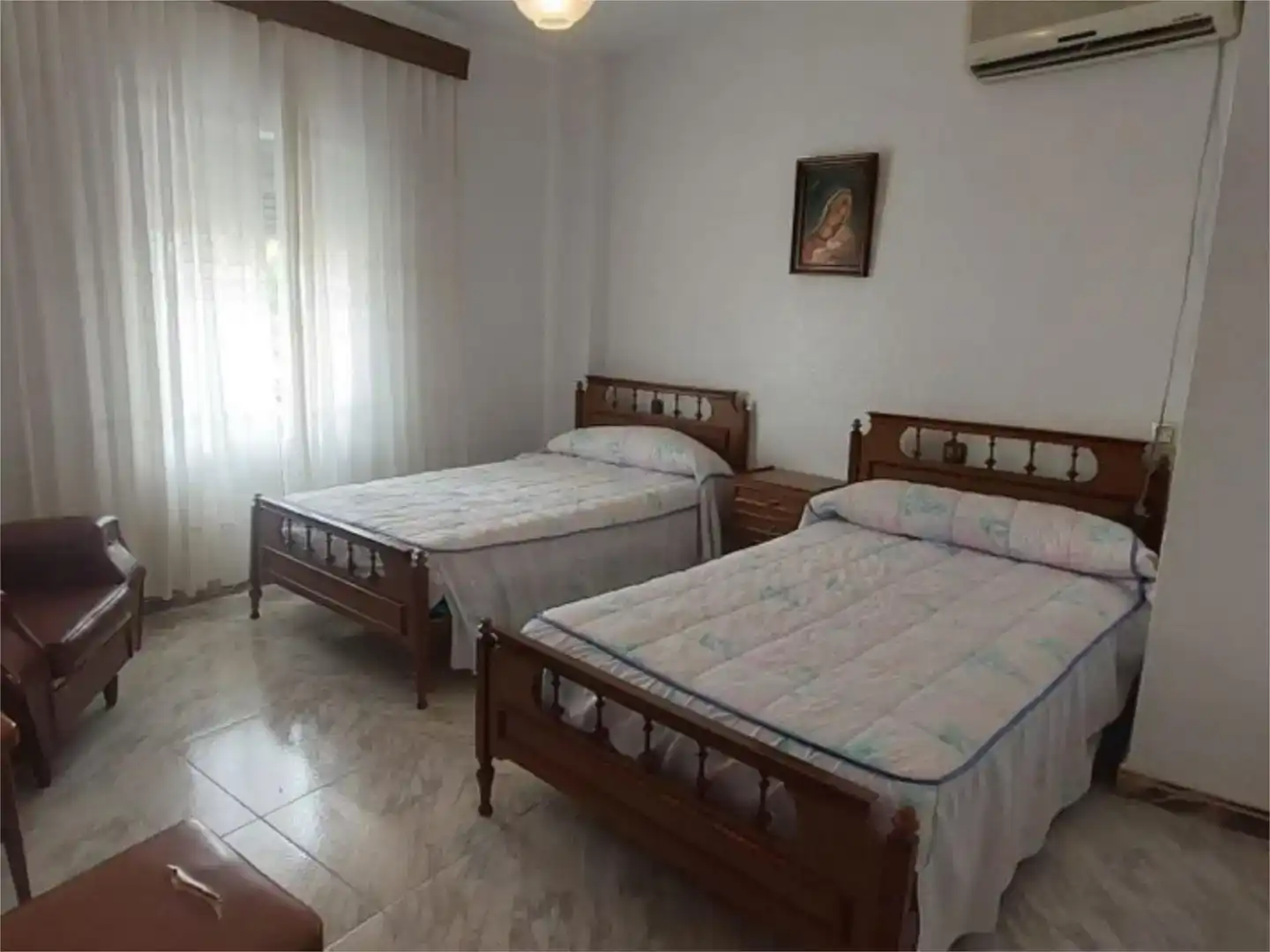 Habitación de Casa adosada en venta en Huesa con Aire acondicionado, Trastero y Amueblado