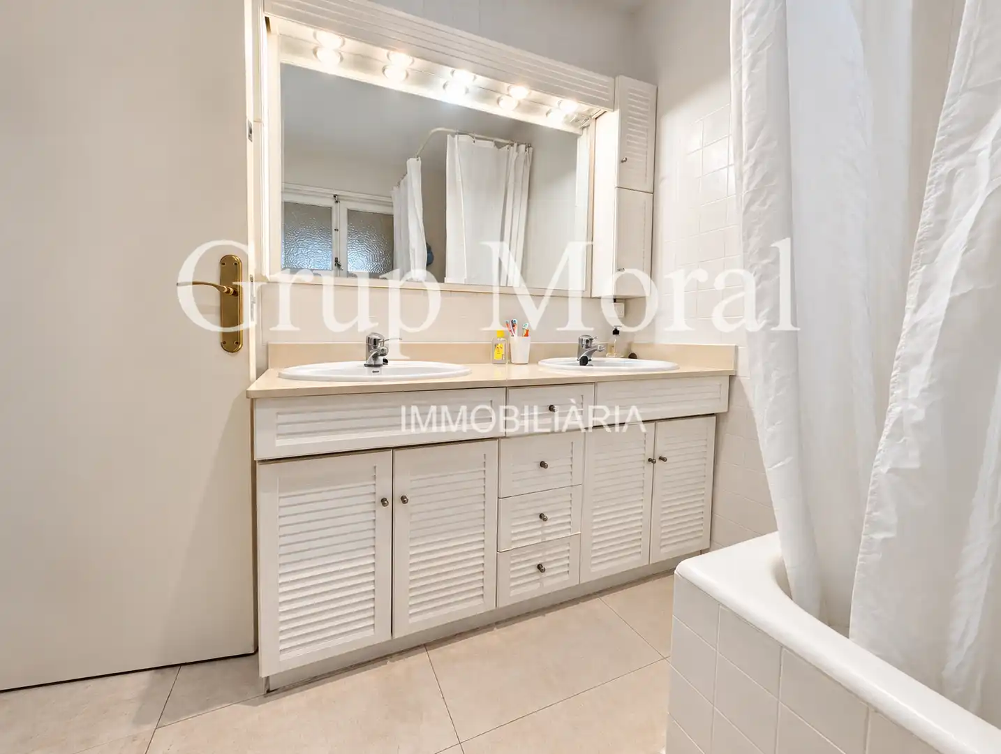 Flat with lift for sale in Carrer del Roser, imagen 28
