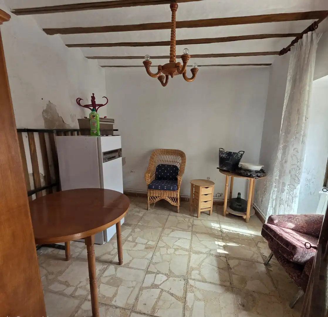 Casa adosada en venda en La Guardia amb Calefacció, Terrassa i Traster
