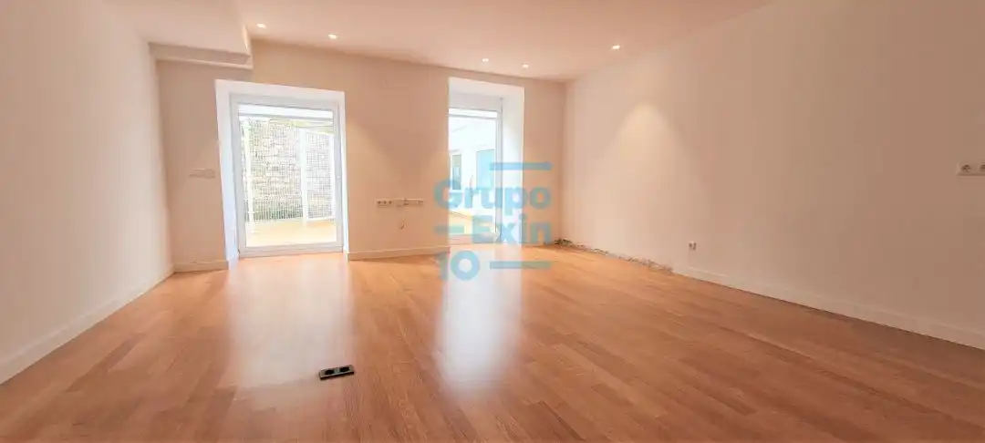 Vista exterior de Local en venta en Donostia - San Sebastián 