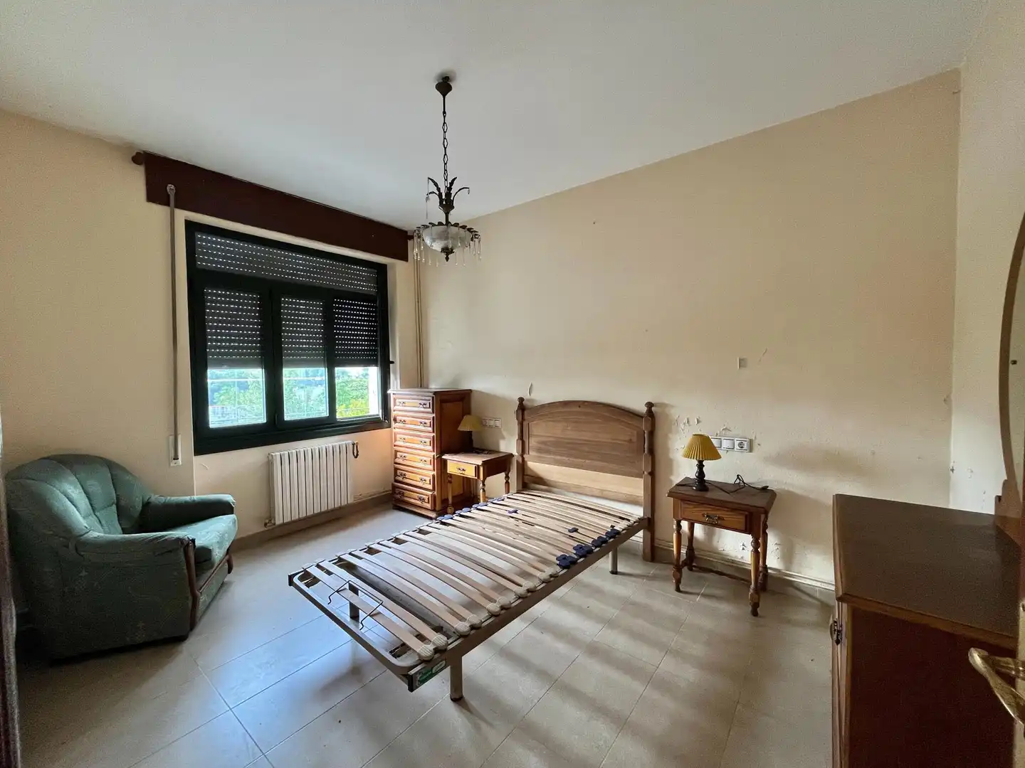Habitación de Casa adosada en venta en Rianxo con Calefacción