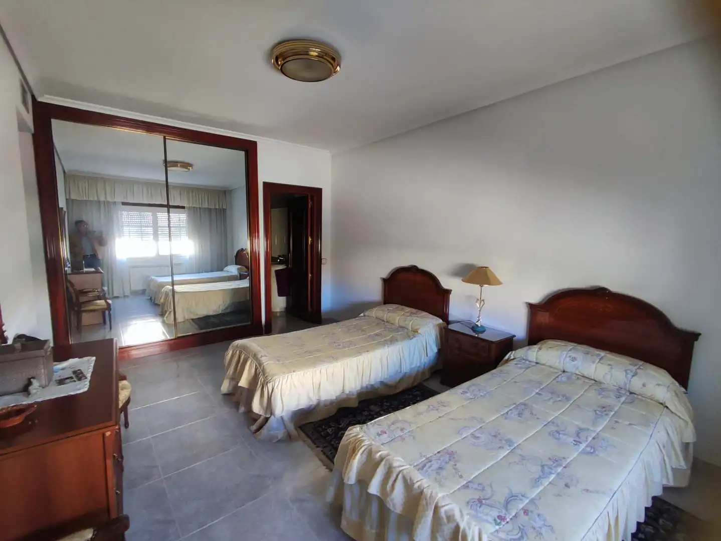 Schlafzimmer von Haus oder Chalet zum Verkauf in Plasencia mit Heizung, Privatgarten und Terrasse