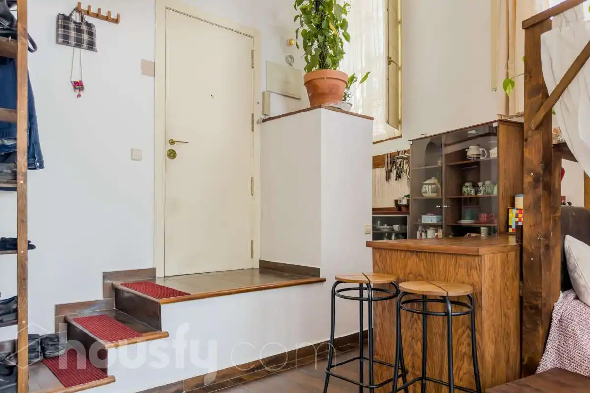 Cuina de Pis en venda en Barcelona amb Aire condicionat i Calefacció