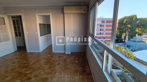 Foto 4 de Piso de alquiler en Las Cruzadas, Parque María Luisa -Giralda Sur, Sevilla Capital