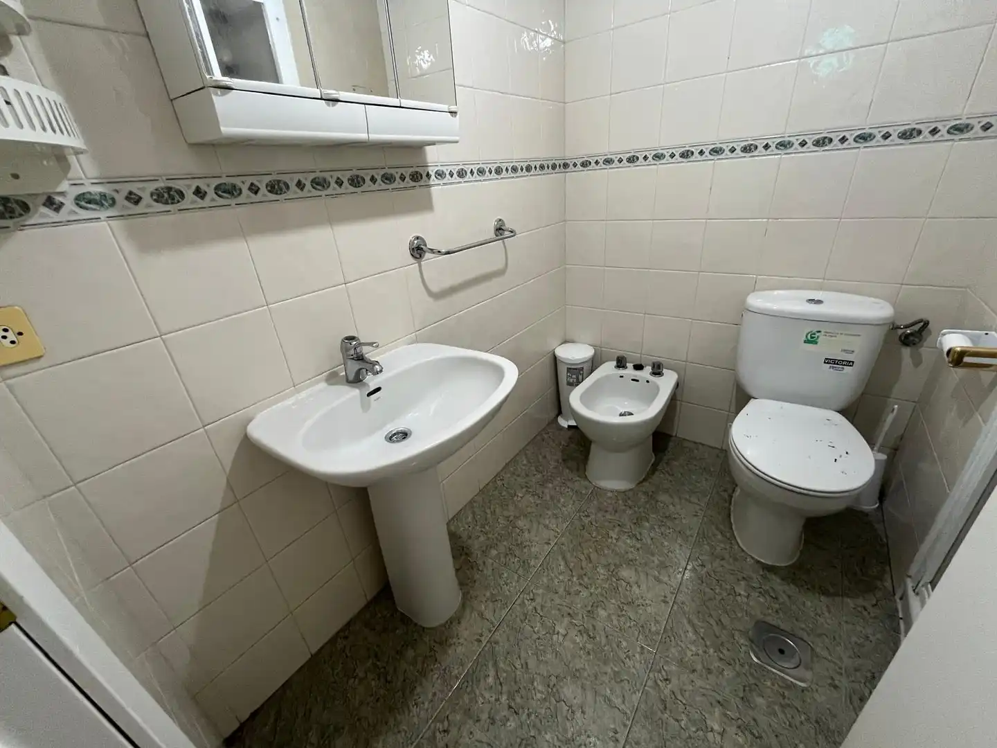 Bathroom of Flat for sale in Vigo   with Storage room