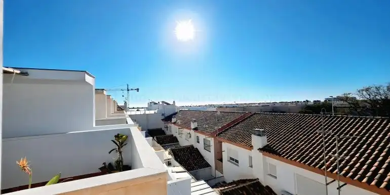 Vista exterior de Casa adosada en venta en San Pedro del Pinatar con Aire acondicionado y Terraza