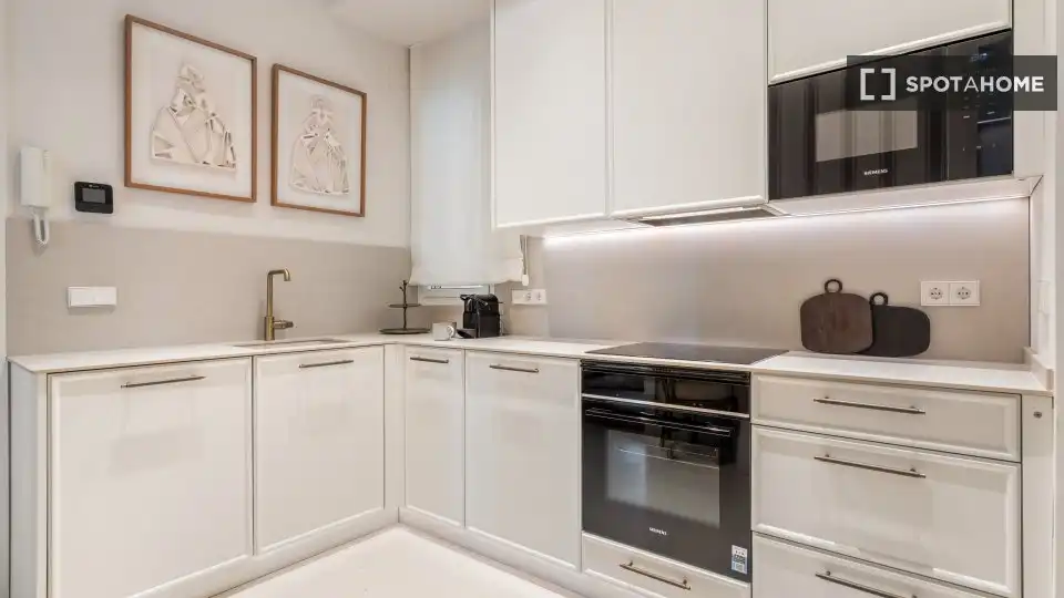 Wohnung mit Terrasse zur Miete in Centro, imagen 4