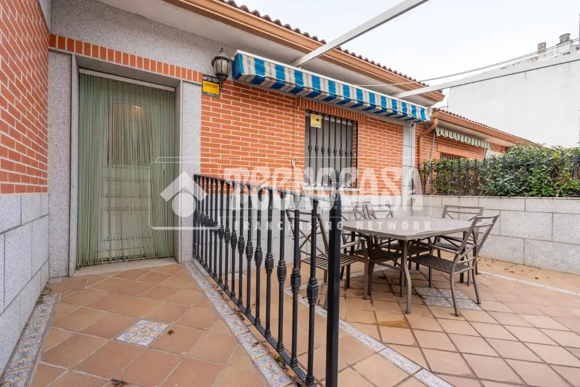 Terrassa de Pis en venda en Colmenar Viejo amb Jardí privat i Terrassa