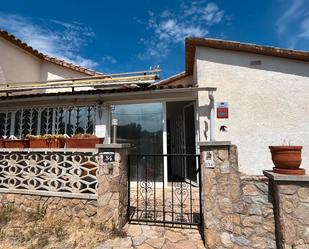 Exterior view of Single-family semi-detached for sale in Llagostera  with Terrace, Swimming Pool and Balcony