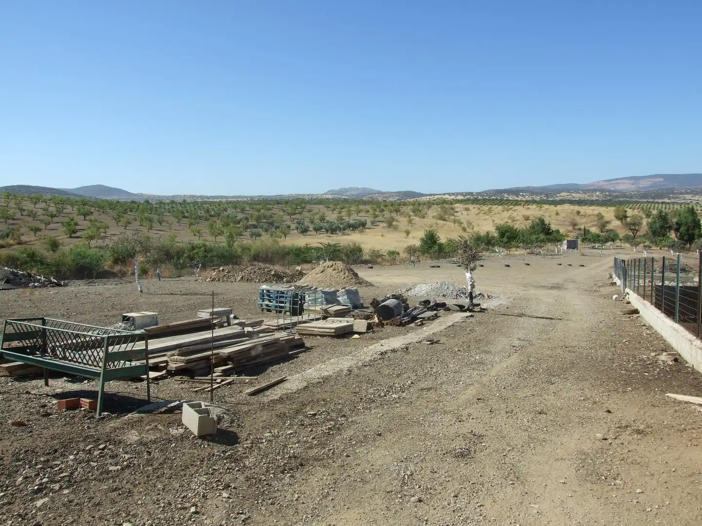 Terreno rustico in vendita a Carretera Fuente del Maestre-Huerta Julián 44, imagen 2