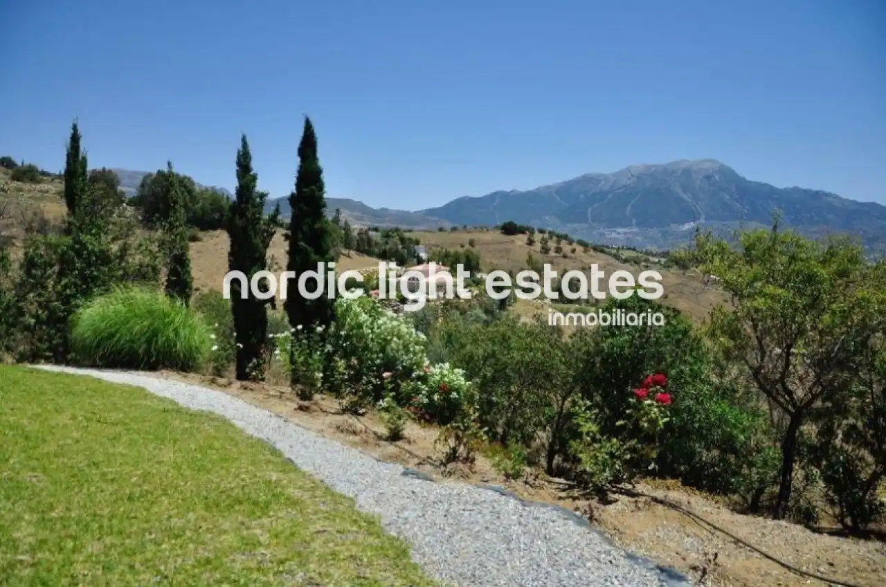 Exterior view of Houses for sale in Viñuela  with Terrace, Swimming Pool and Furnished