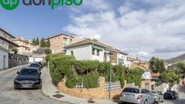 Exterior view of Single-family semi-detached for sale in Cenes de la Vega  with Heating, Private garden and Terrace