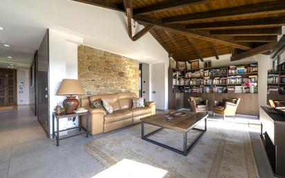 Sala d'estar de Casa o xalet en venda en Zarautz amb Terrassa