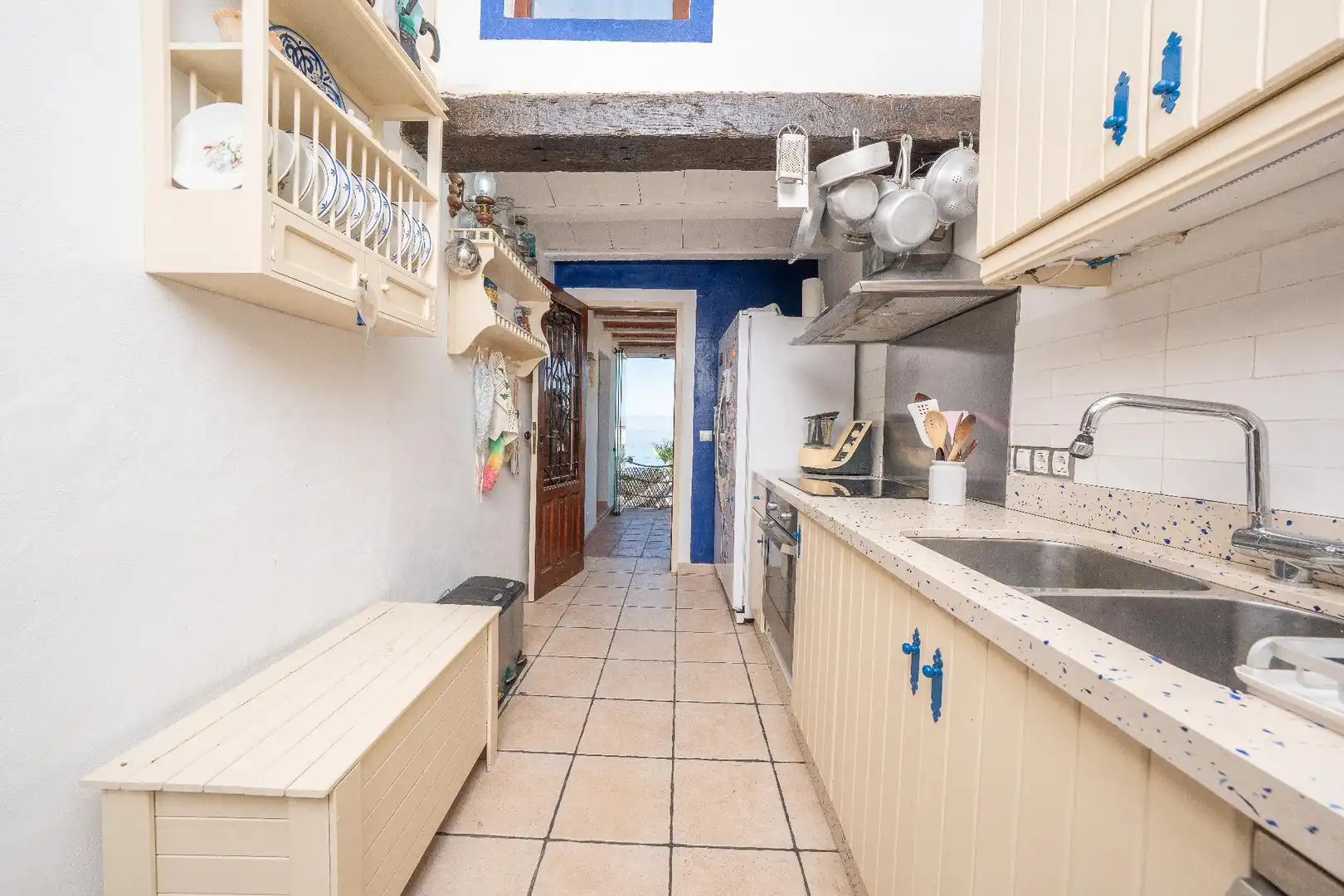 Cocina de Casa o chalet en venta en El Campello con Aire acondicionado, Calefacción y Jardín privado