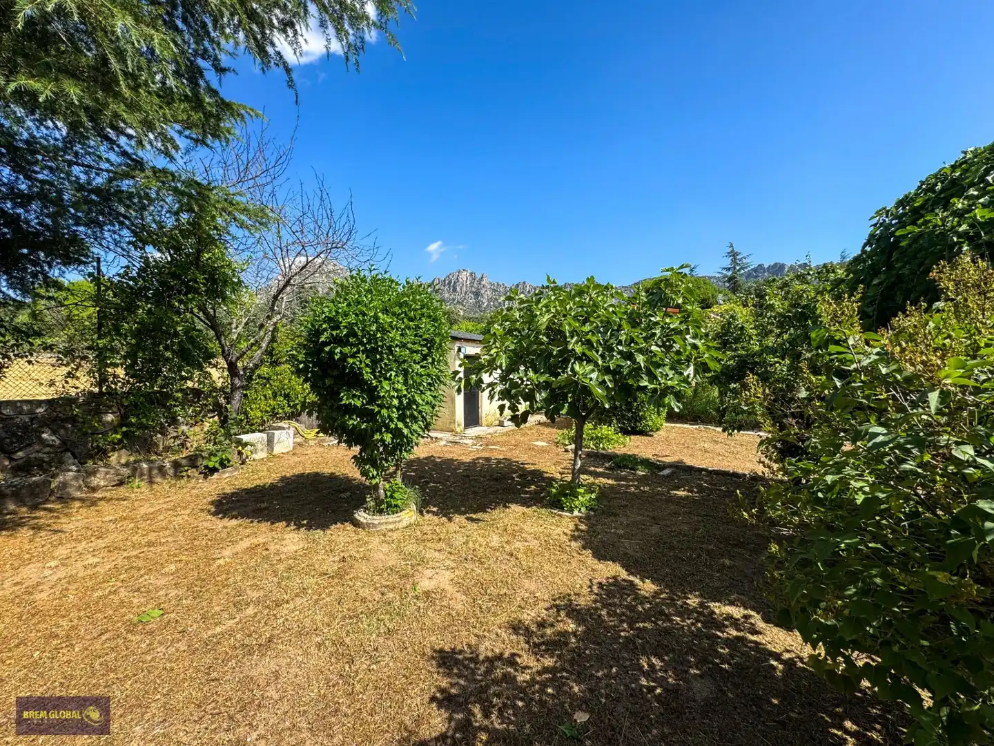 Jardín de Casa o chalet en venta en La Cabrera con Calefacción