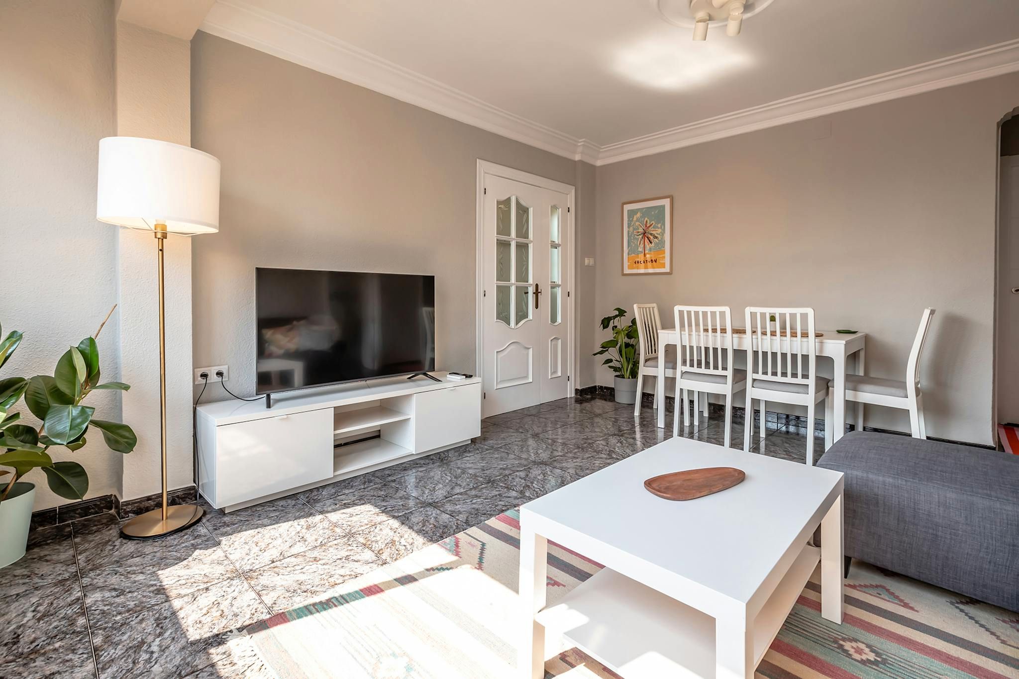 Sala d'estar de Pis de lloguer en  Valencia Capital amb Aire condicionat, Calefacció i Moblat