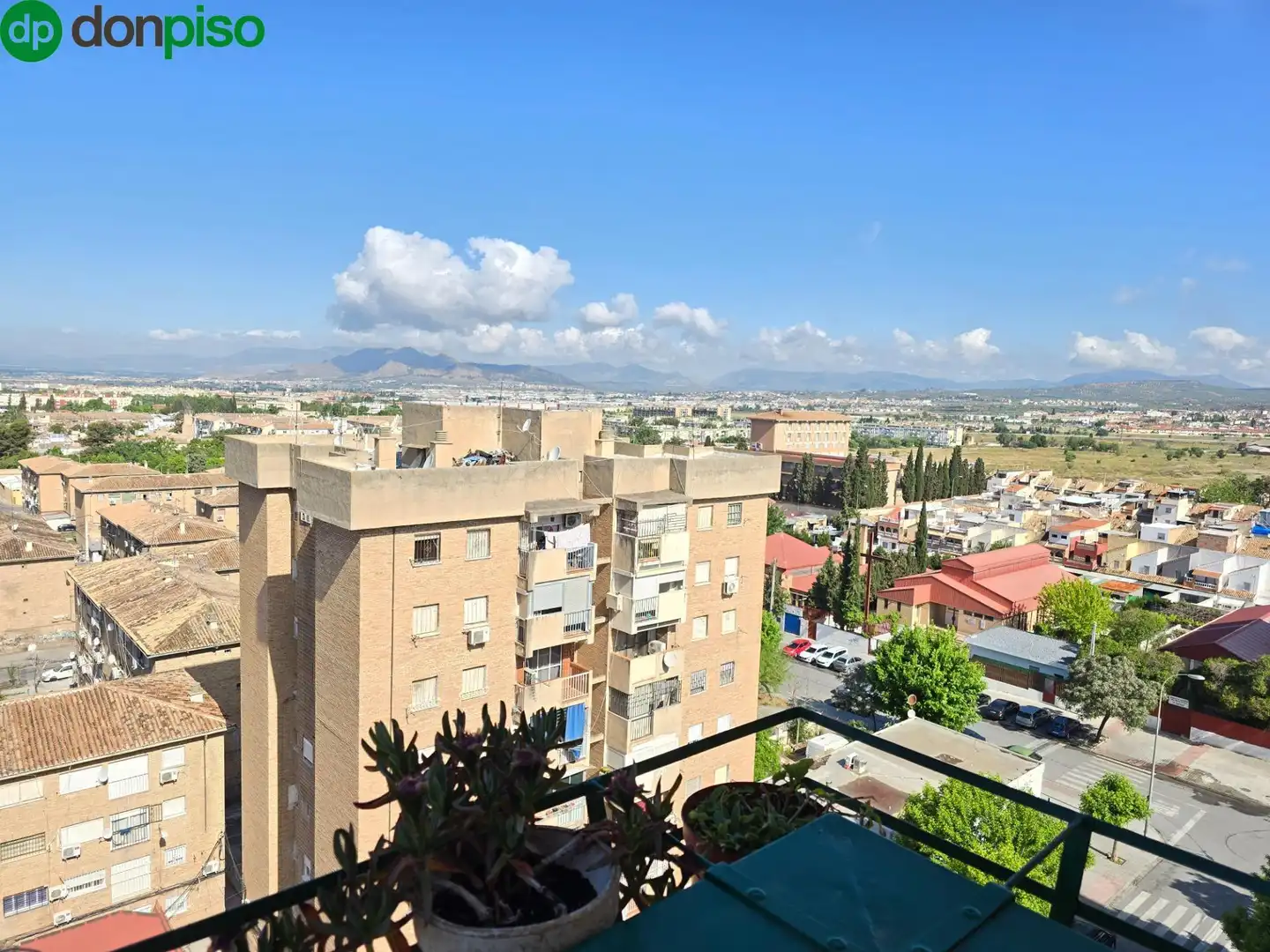 Flat for rent in Calle HENRIQUEZ DE JORQUERA, Cartuja