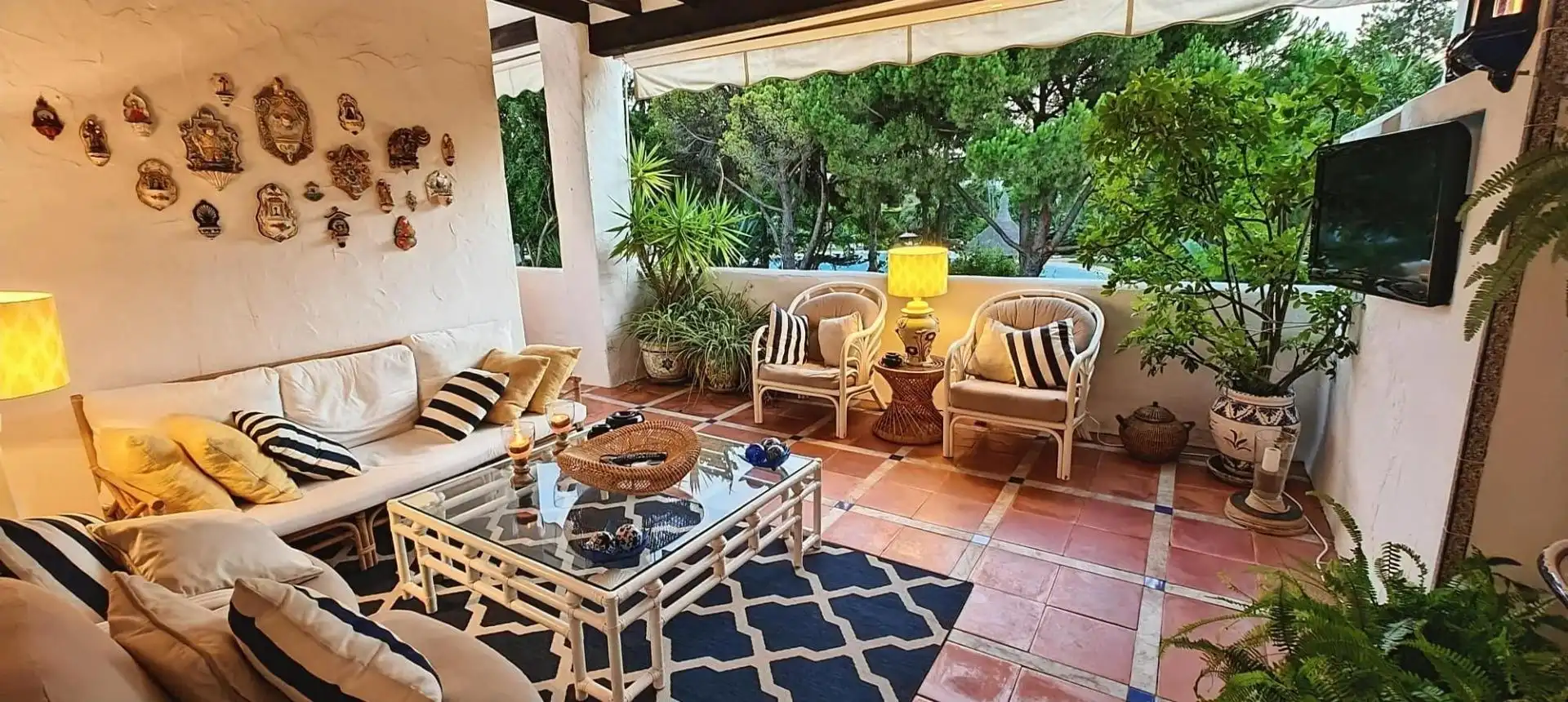 Apartamento de alquiler en Urbanizacion Urbanización Alhambra del Golf, Casasola