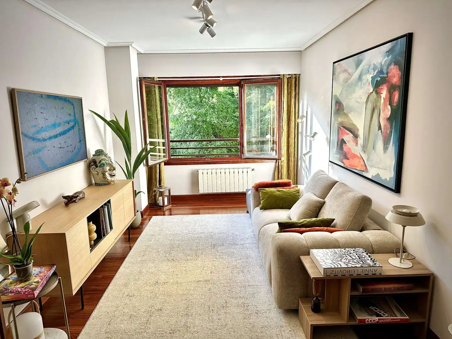 Sala de estar de Apartamento para compartir en Bilbao  con Aire acondicionado, Terraza y Amueblado