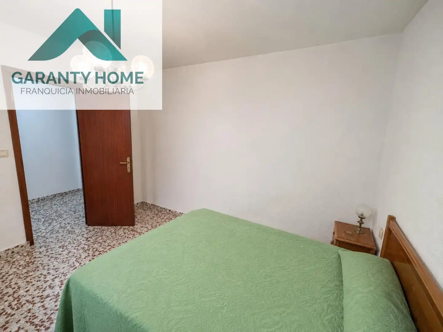 Sala de estar de Casa o chalet en venta en Fuensanta de Martos con Terraza, Trastero y Amueblado