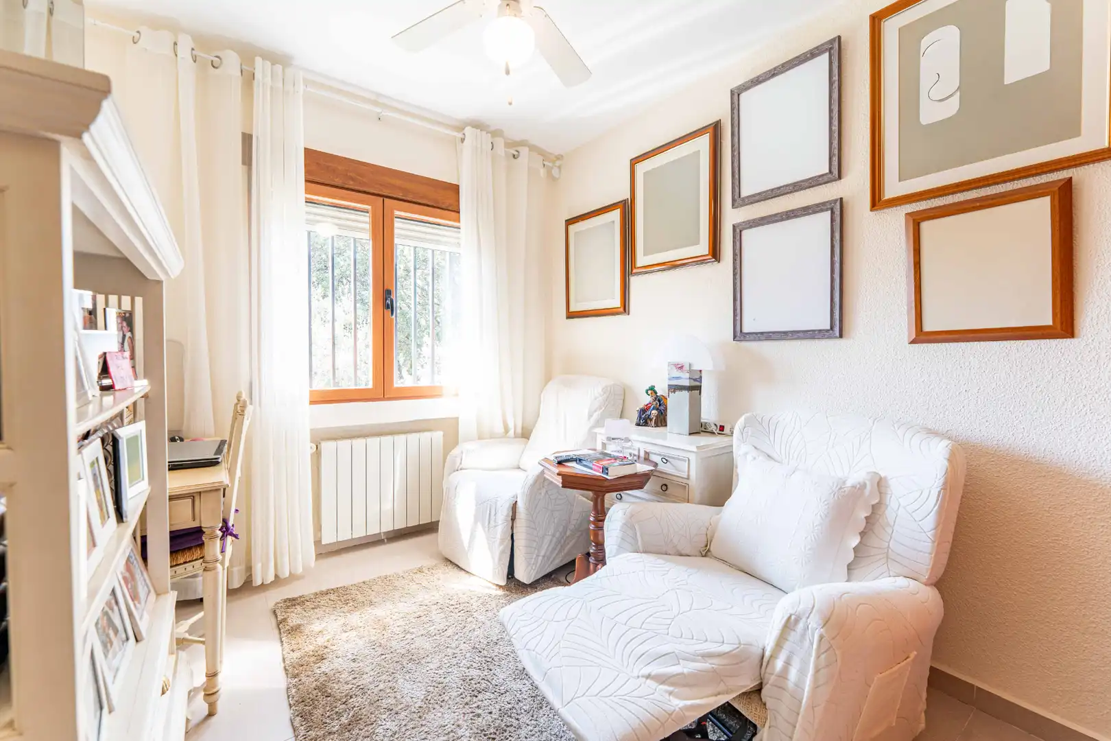 Bedroom of Houses for sale in Alpedrete  with Furnished