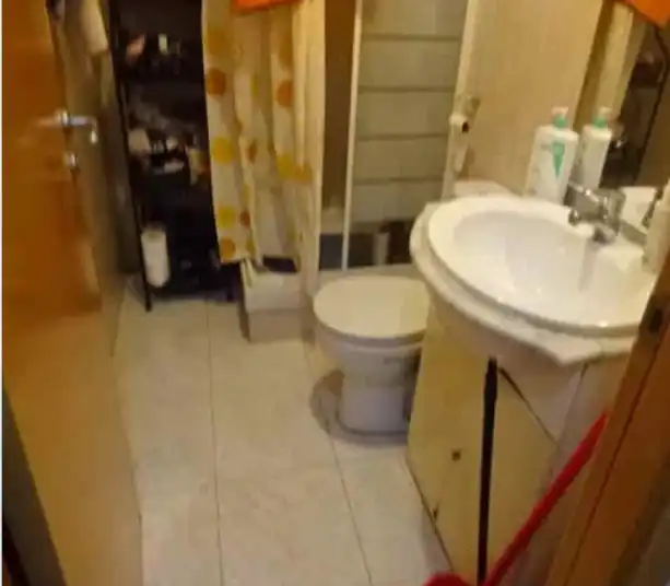 Bany de Pis en venda en L'Hospitalet de Llobregat