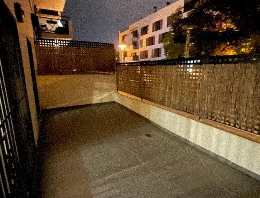 Terrace of Flat for sale in La Pobla de Vallbona  with Air Conditioner, Heating and Private garden
