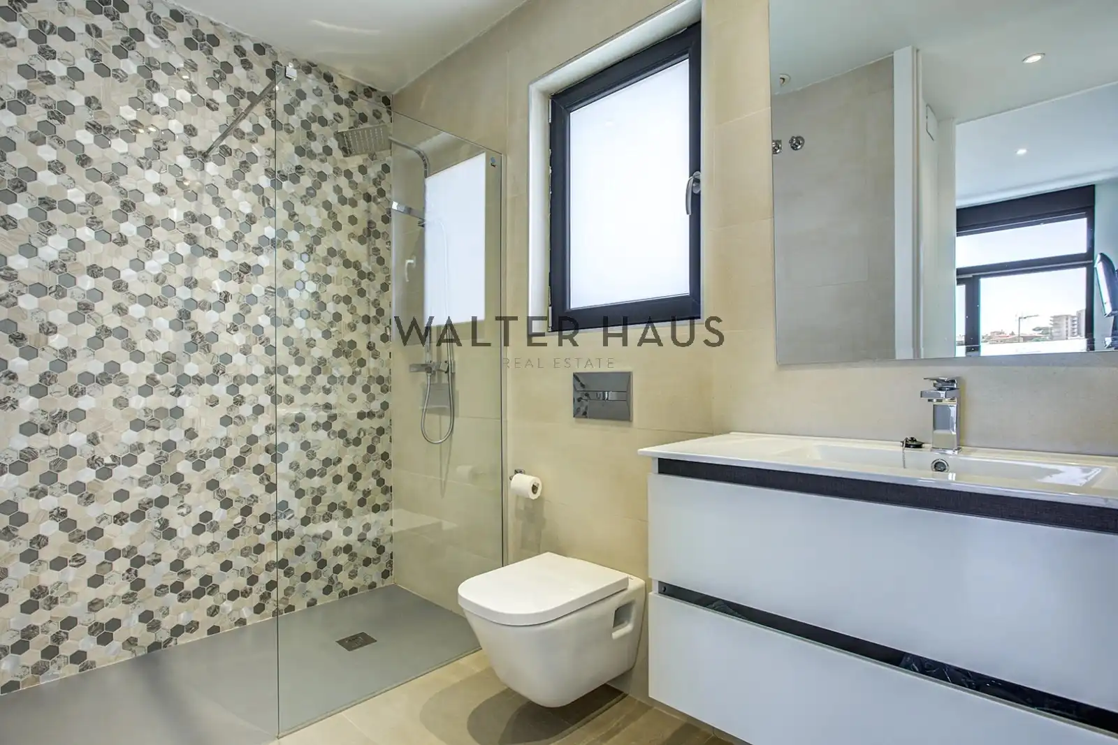 Casa amb terrassa en venda a Carrer del Navegant, imagen 34