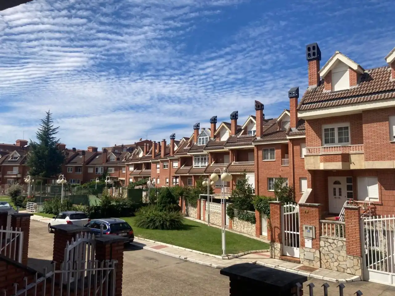 Adossat amb piscina en venda a Trobajo del Camino, imagen 3