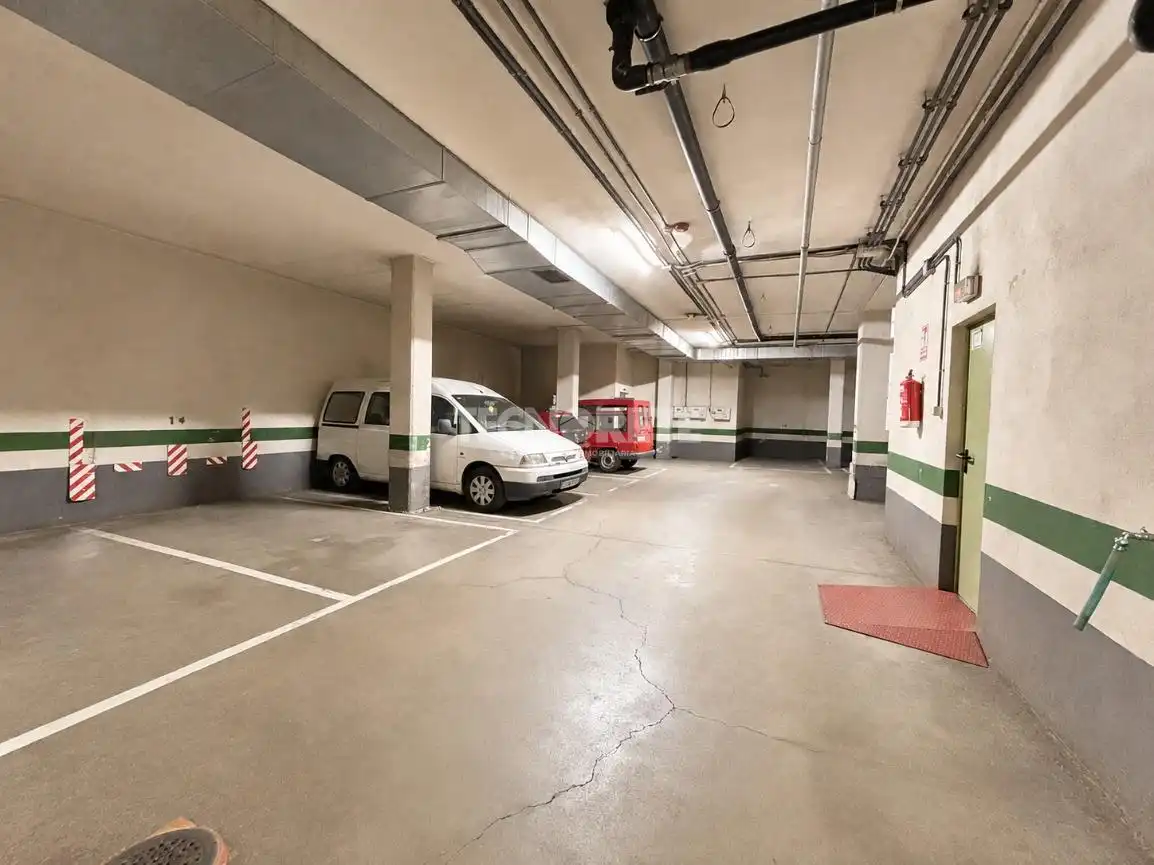 Appartamento con piscina in vendita a Avenida Río Estenilla, imagen 20