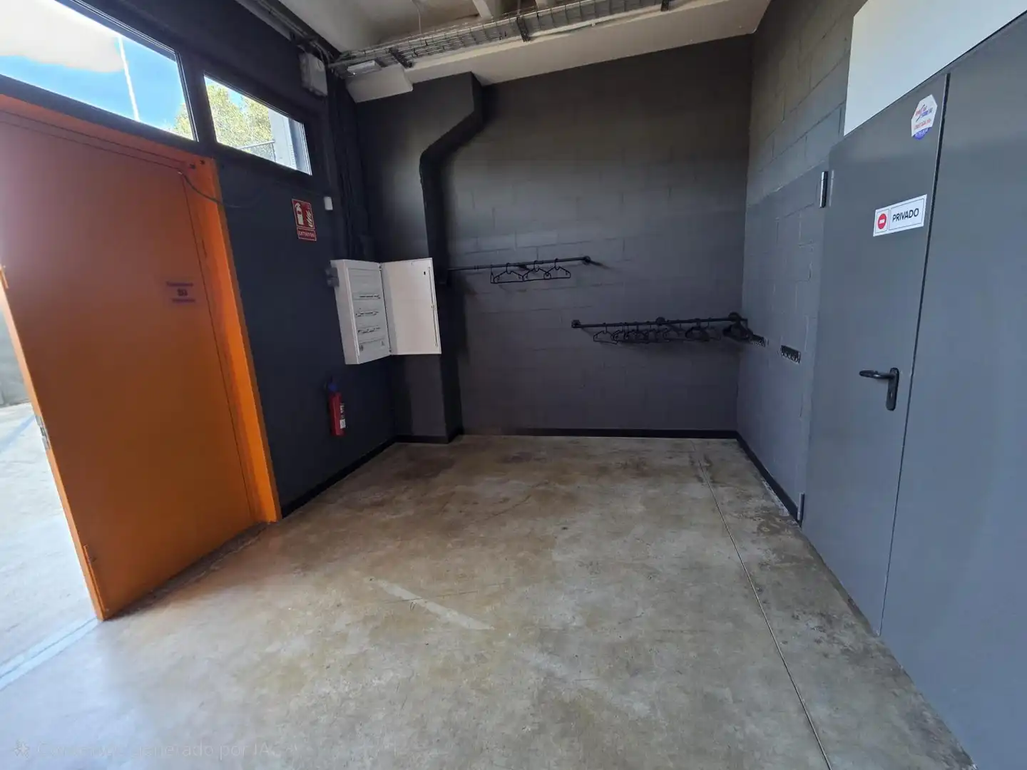 Nau industrial en venda a Vacarisses