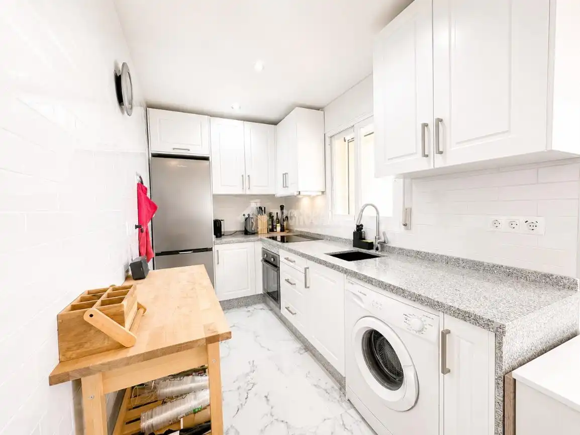 Cocina de Piso en venta en Torrox con Aire acondicionado, Terraza y Piscina comunitaria