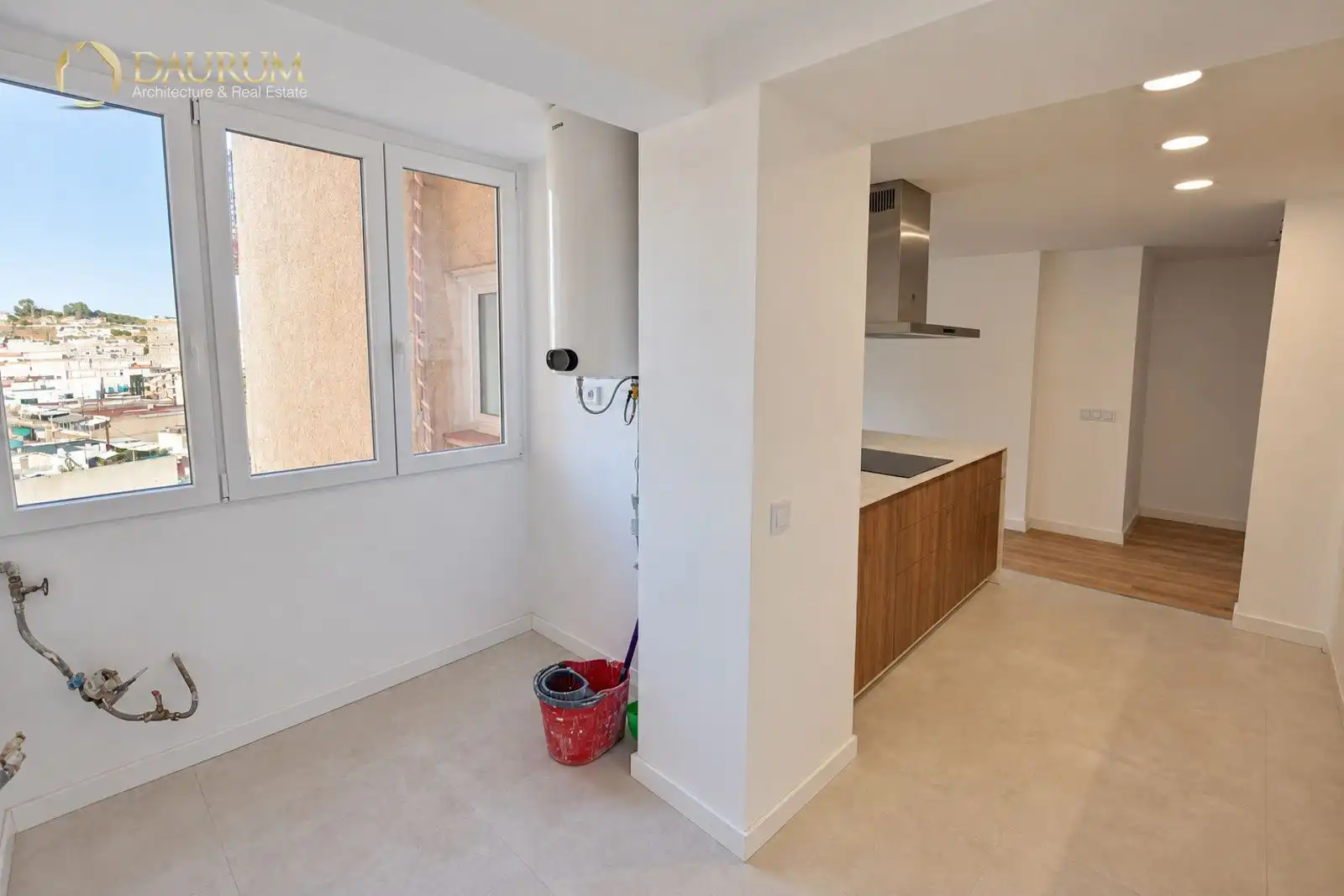 Küche von Wohnung zum Verkauf in Alicante / Alacant mit Klimaanlage, Terrasse und Balkon