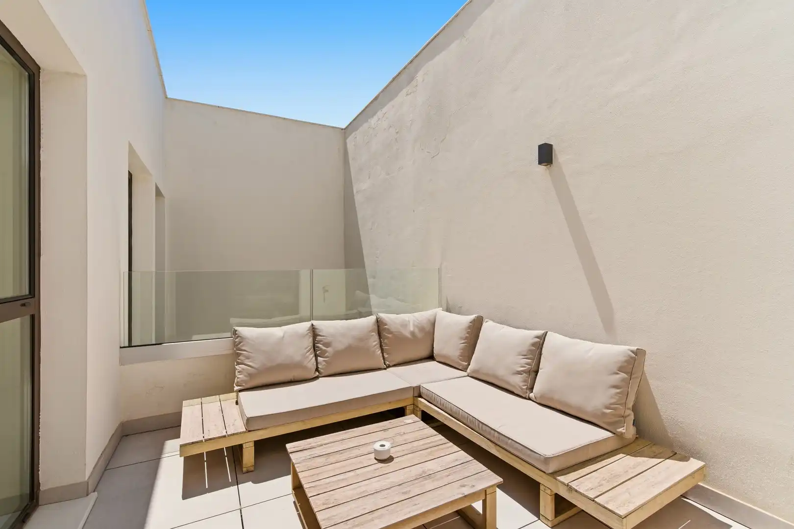 Terrassa de Casa adosada en venda en Estepona amb Aire condicionat, Jardí privat i Terrassa