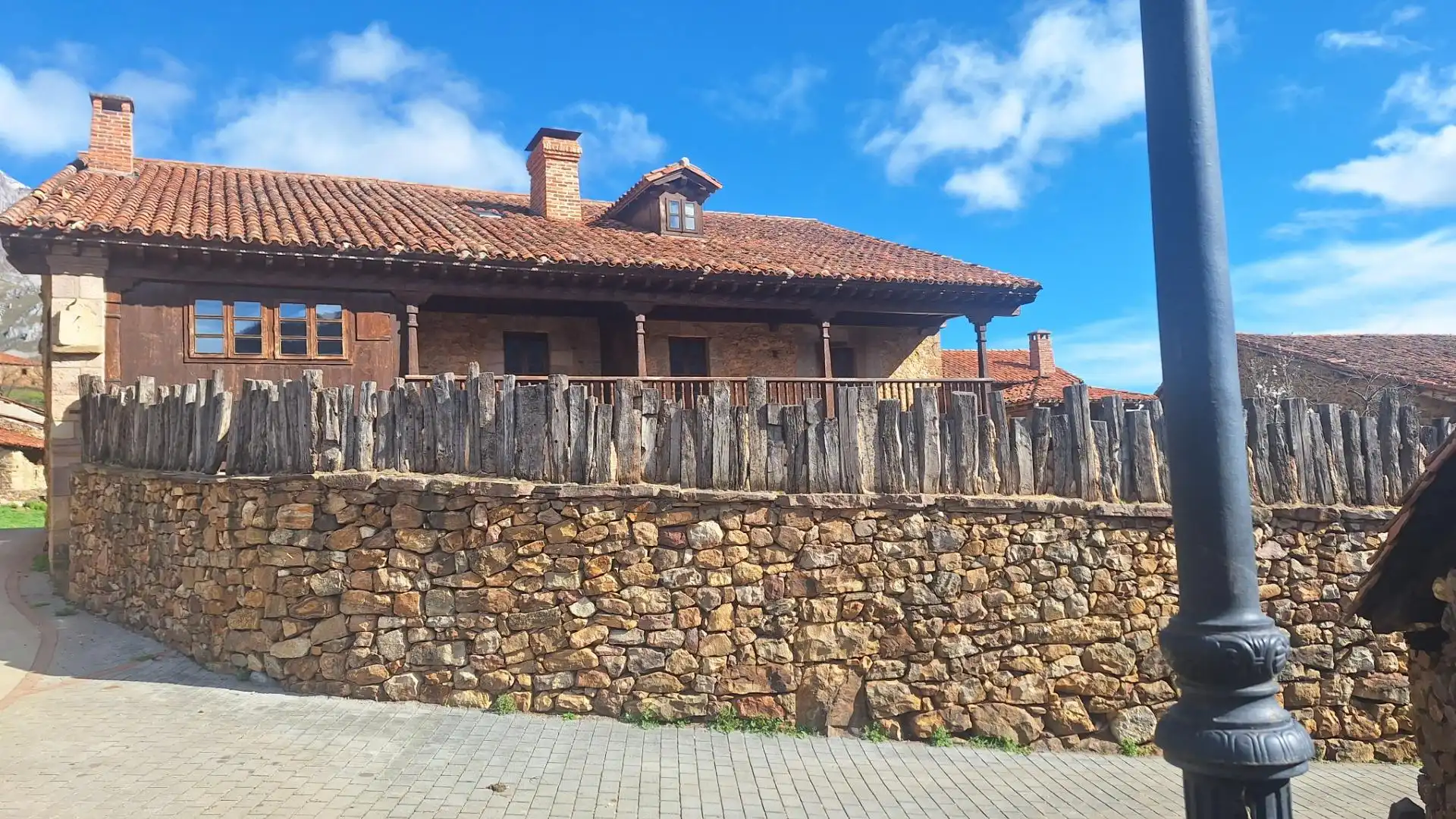 Exterior view of Houses for sale in Camaleño  with Heating, Private garden and Terrace