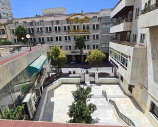 Vista exterior de Pis en venda en  Huelva Capital amb Aire condicionat