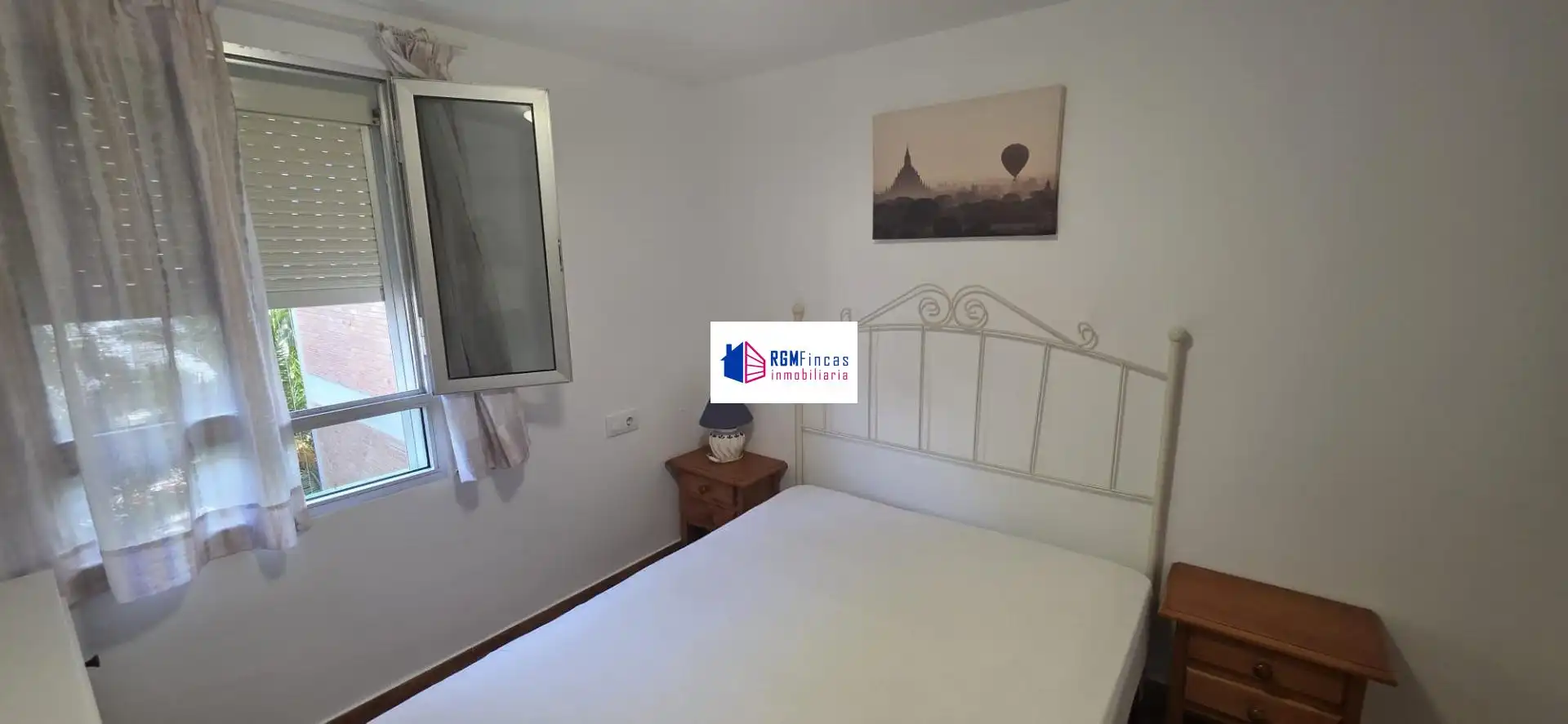 Habitación de Piso de alquiler en Sevilla con Aire acondicionado y Amueblado
