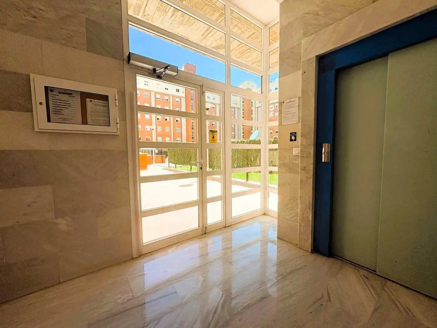 Appartamento con terrazza in affitto a Avenida Avenida Ciencias, imagen 13