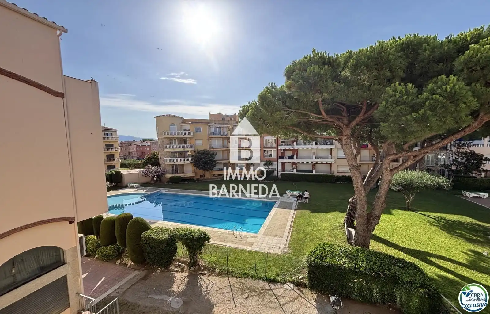 Garden of Flat for sale in Empuriabrava  with Air Conditioner, Heating and Swimming Pool