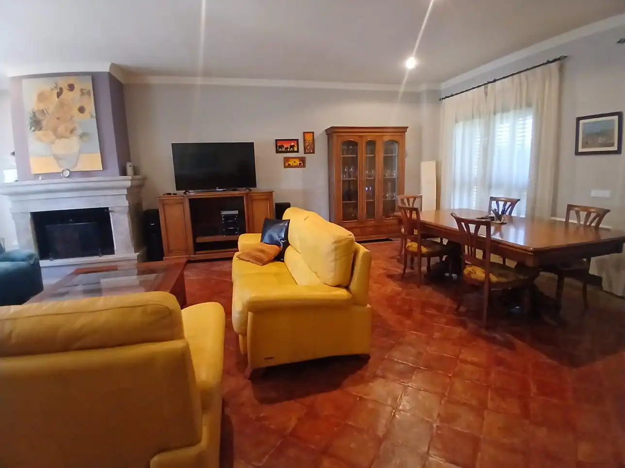 Sala d'estar de Casa o xalet en venda en Valdepeñas amb Aire condicionat, Calefacció i Traster