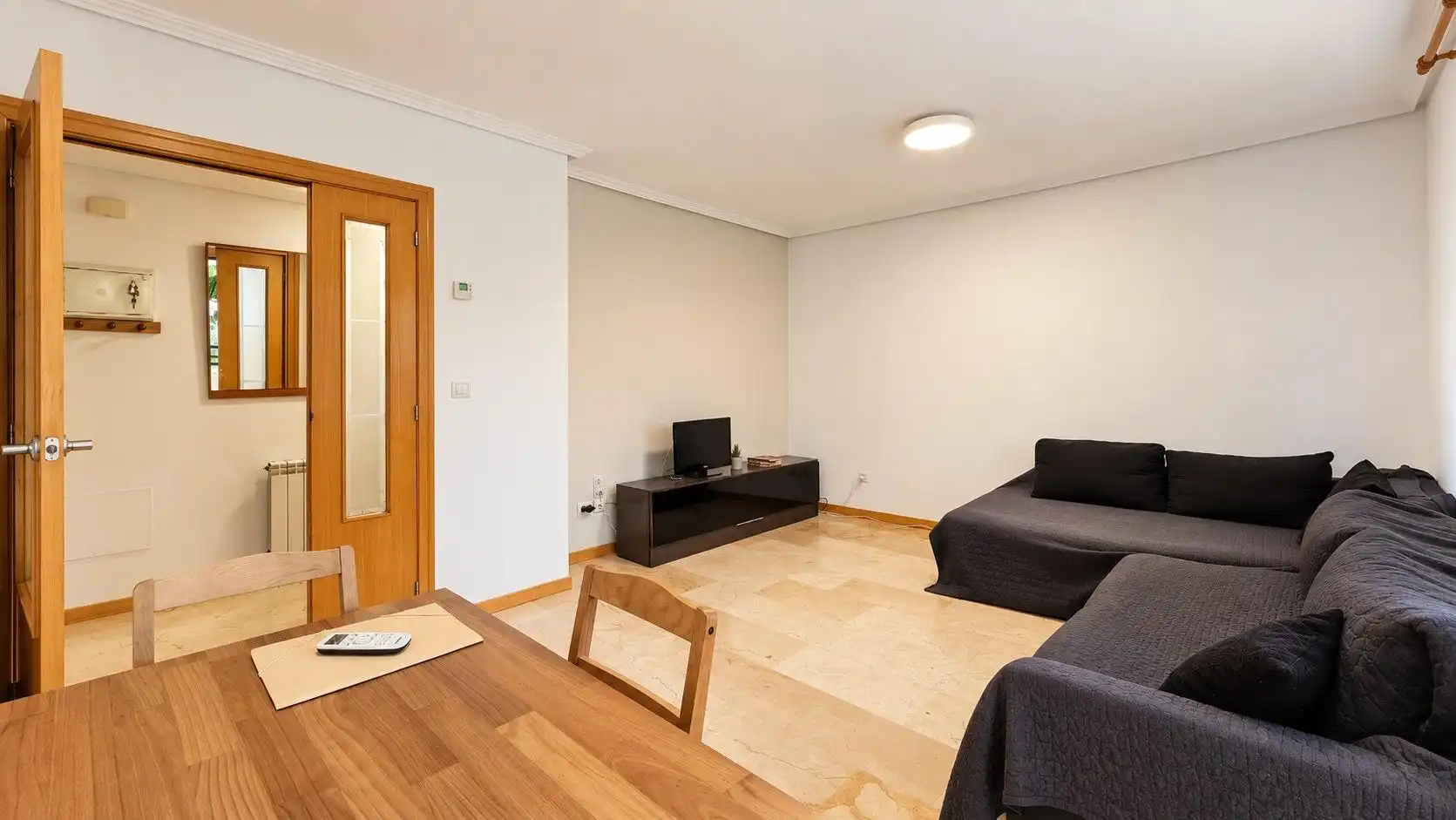 Bajo con piscina en venta en Ponent, imagen 11