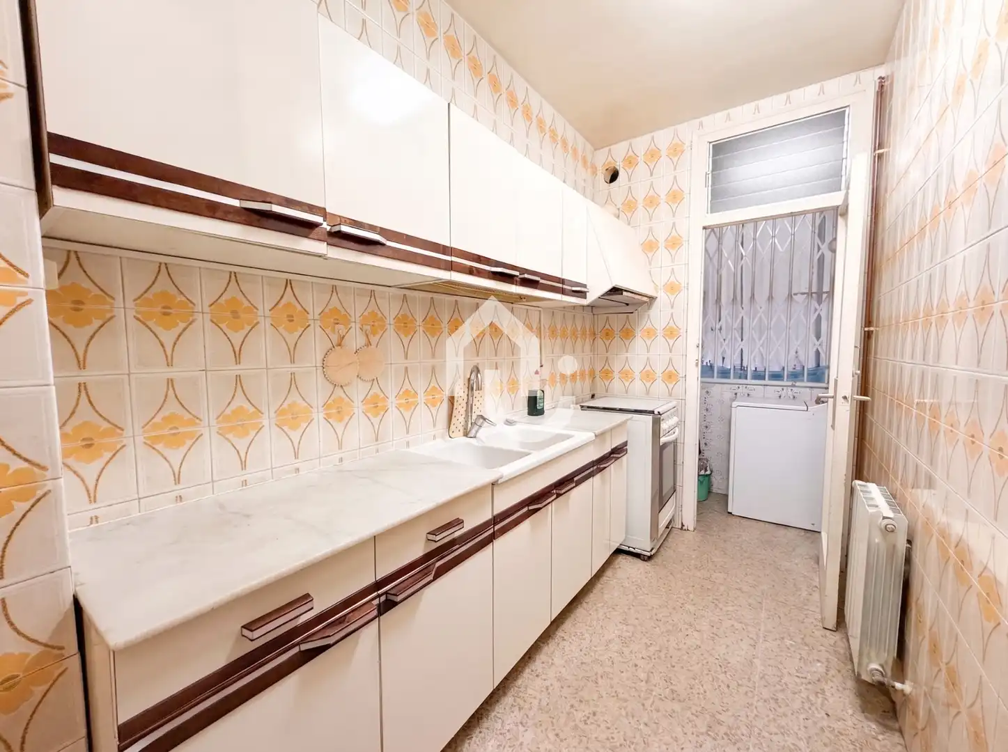 Cocina de Piso en venta en Barcelona con Calefacción y Terraza