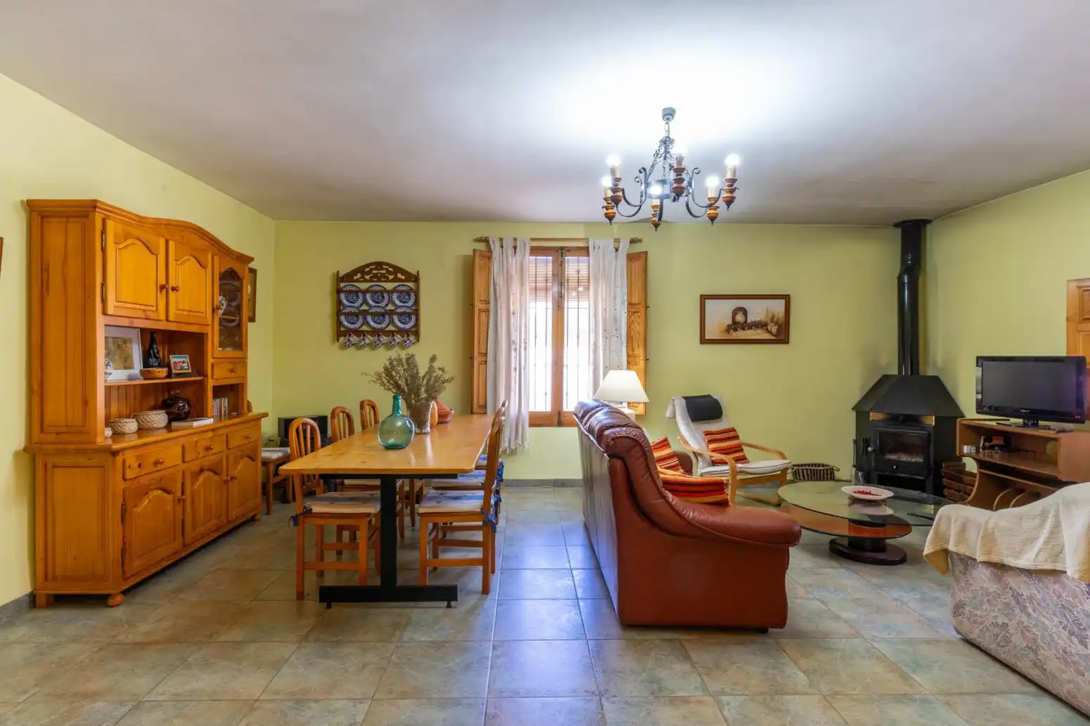 Sala d'estar de Casa o xalet en venda en Mula amb Parquet, Terrassa i Moblat