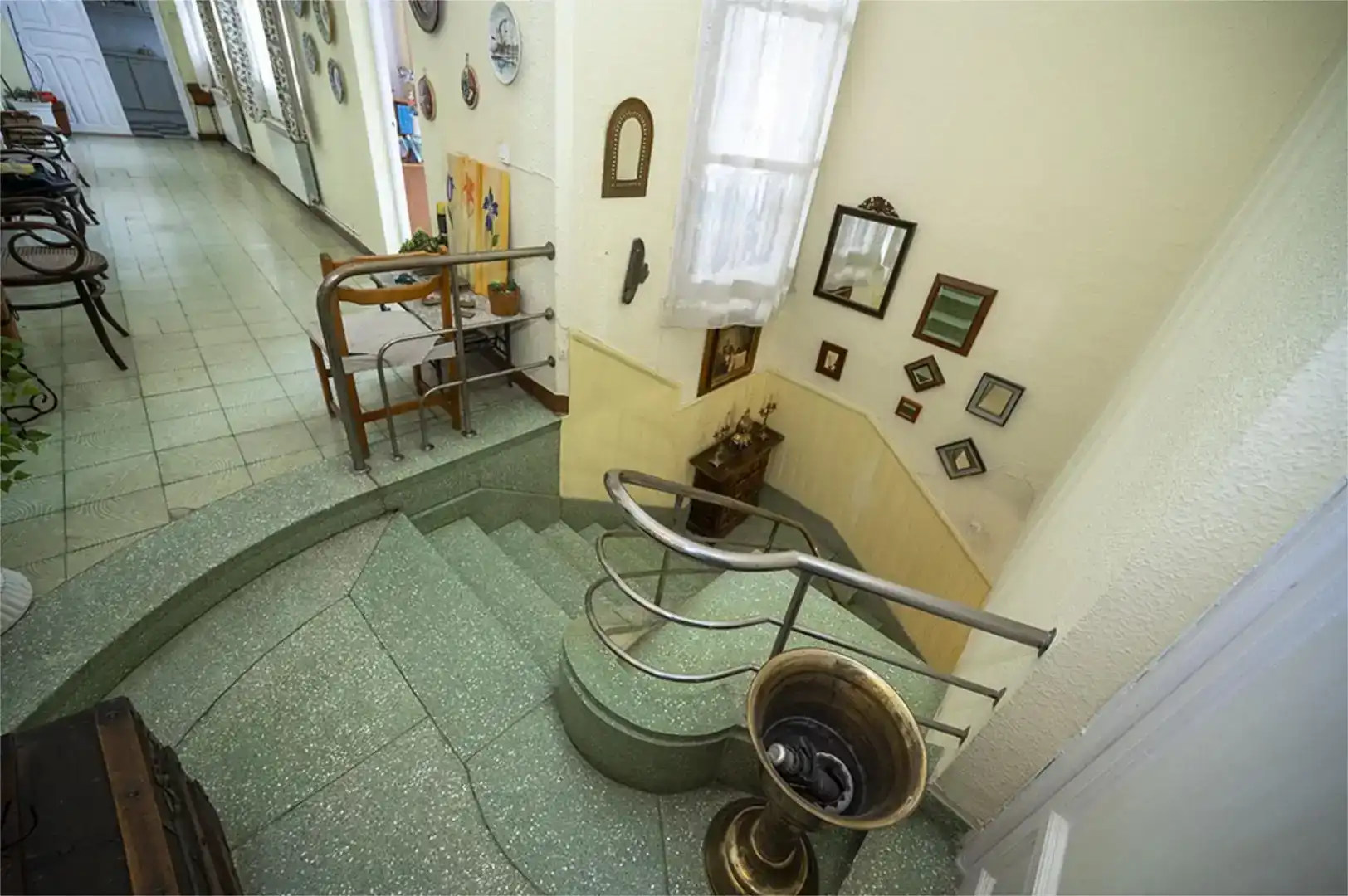 Dúplex para compartir en Las Pedroñeras    con Parquet, Amueblado y Horno